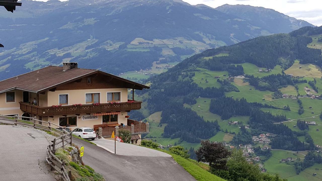 Hôtel Haus Sonnleiten à Hippach Extérieur photo